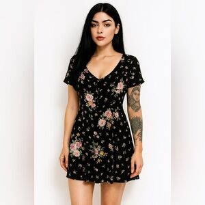 Wild Fable Black Floral Button Front Mini Dress - Lace-Up Back sz- L